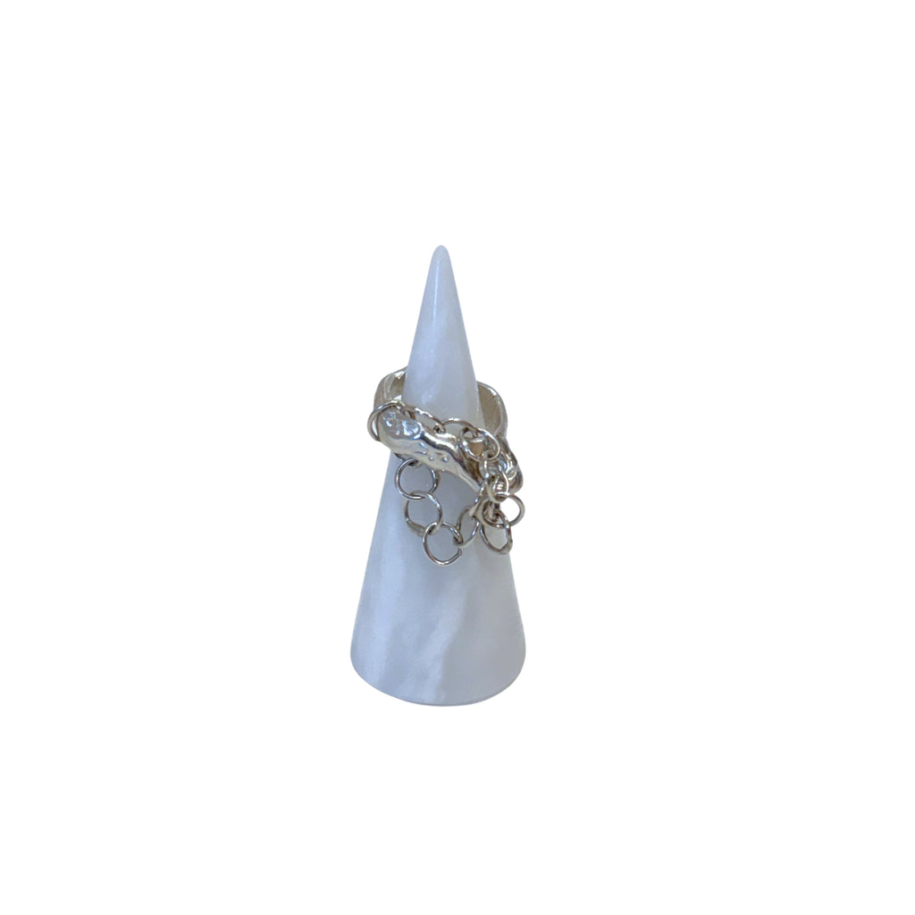 Paradox Ring