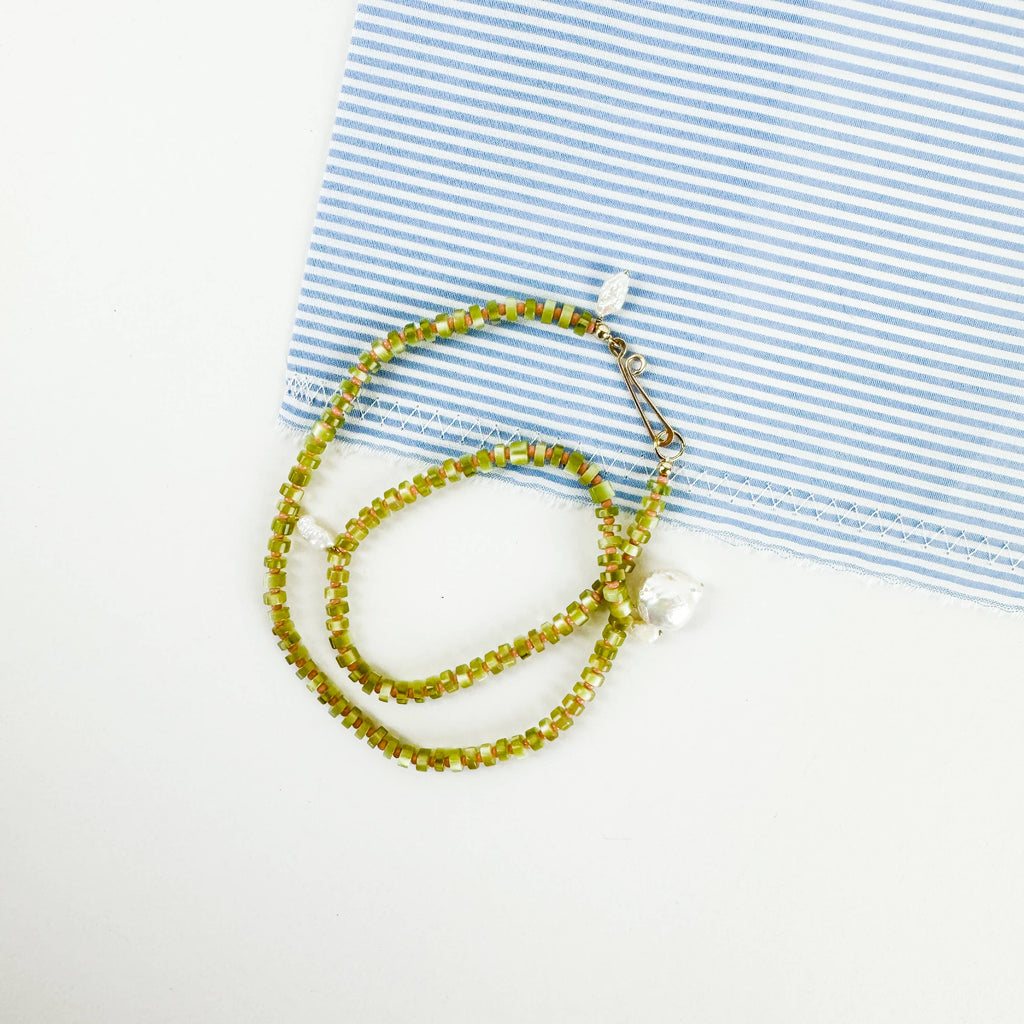 The Galileo Galilei - Olive/Pink: 17" / Sterling Silver